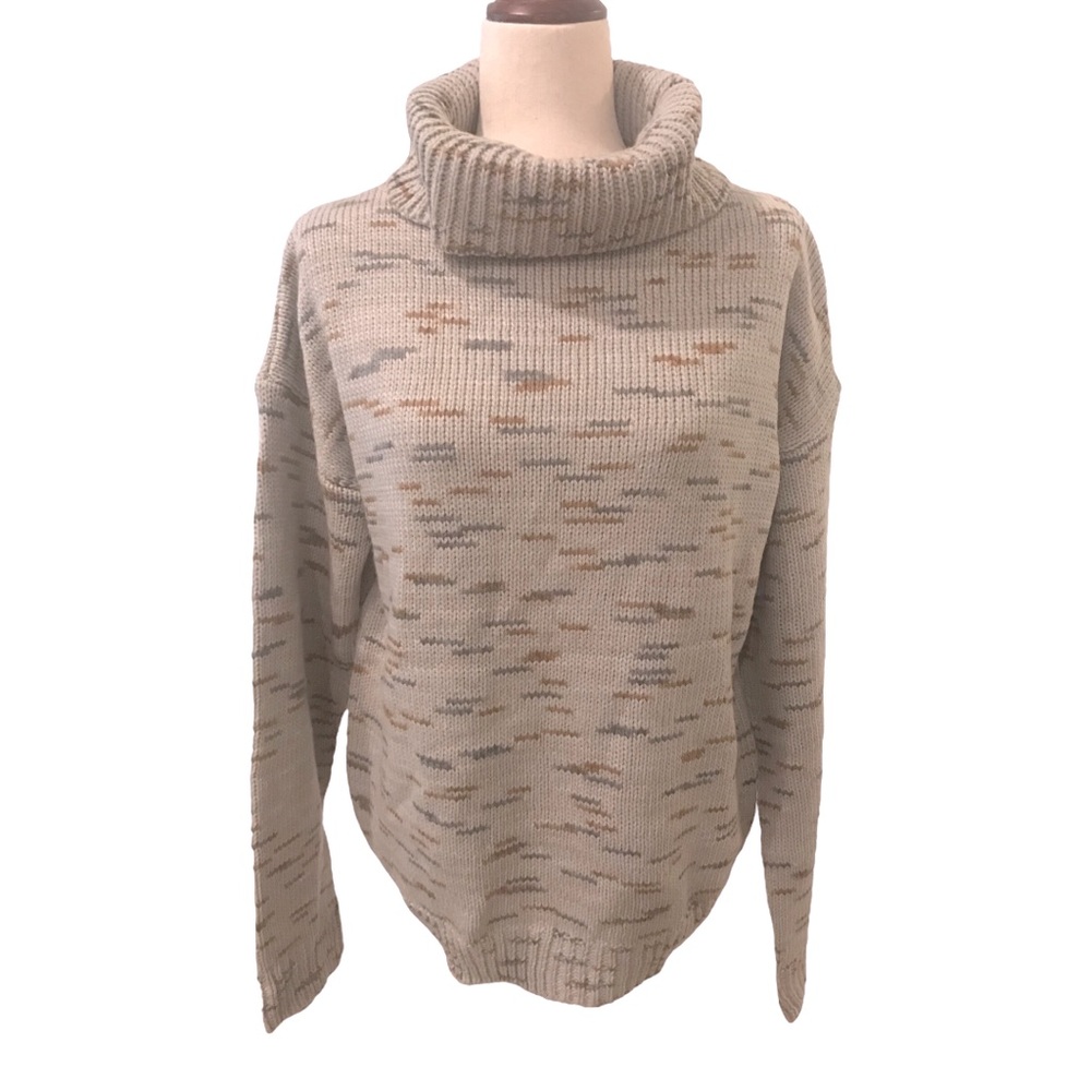 Avantlook Cowl Neck Sweater Size Small NWT